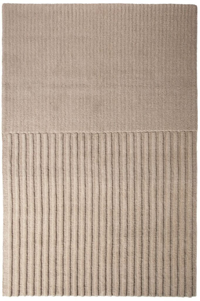 Undyed wool: a modern and functional yarn for luxury rugs