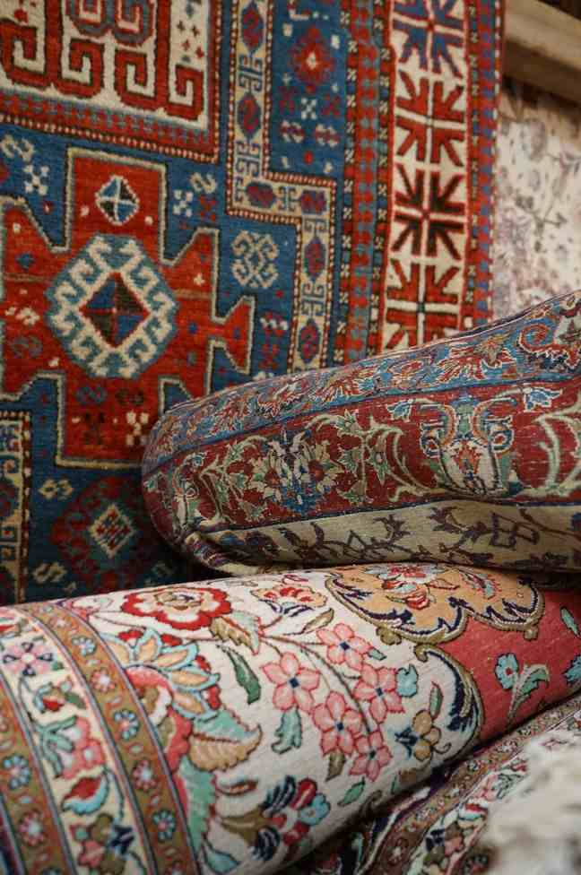 Are Persian rugs out of fashion 