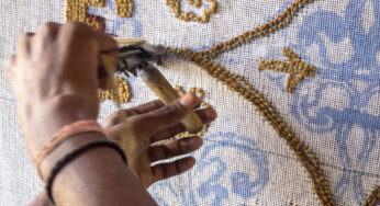 À quoi ressemble un tapis tufté?