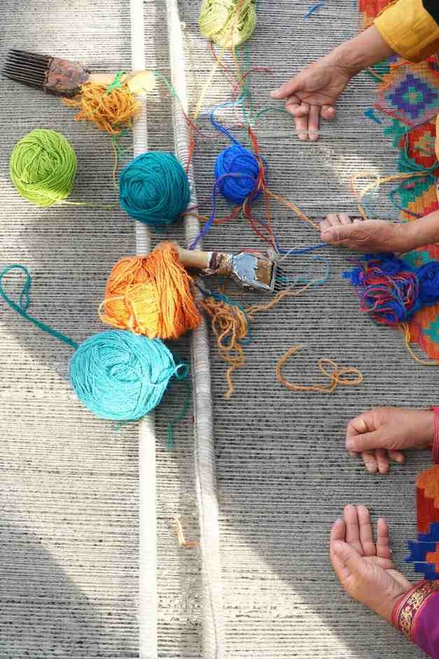 Hand knotted area rugs