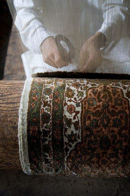 Hand knotted rugs Pakistan