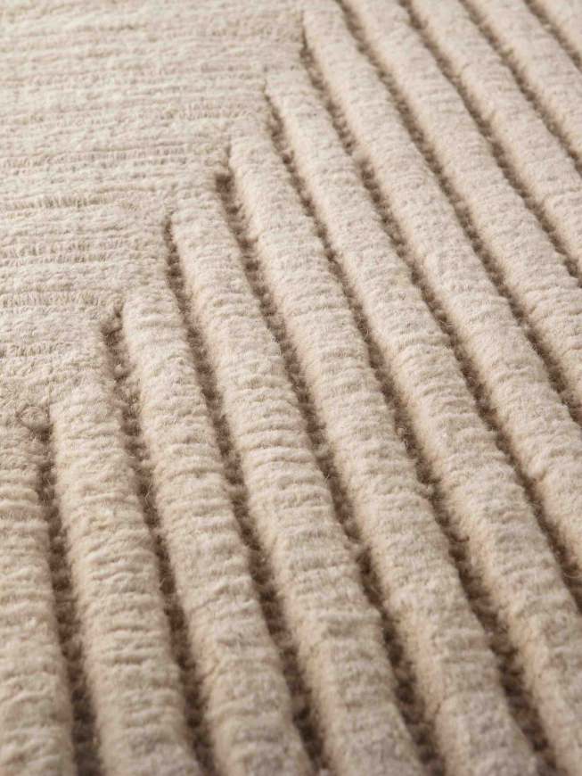 Sustainable wool rugs