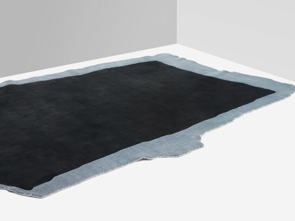 Thin outdoor rugs