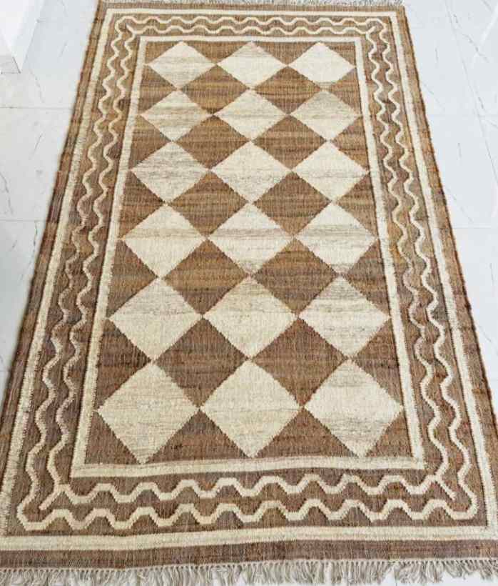 Patterned sisal rugs