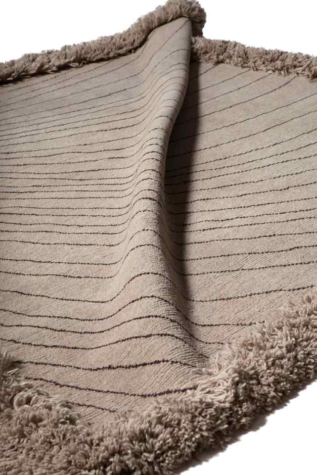 Complete guide to sustainable carpets and their role in luxury interiors