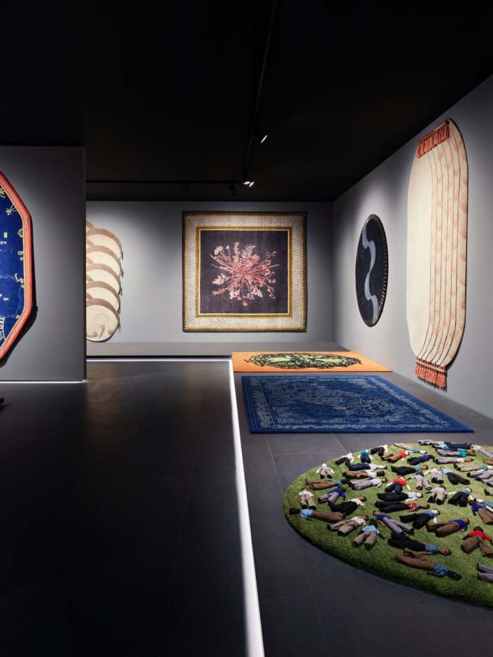 Where to buy the best designer handmade rugs in Italy?